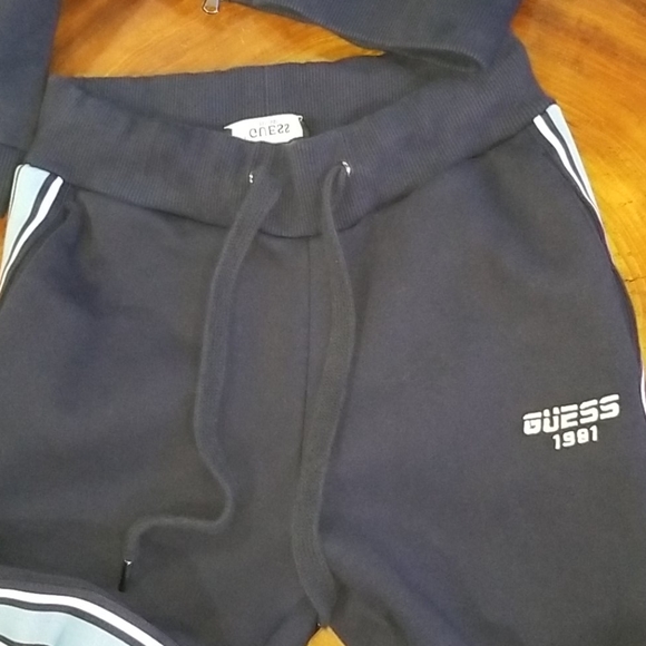 Zet  use 3 time  good  good condición size xs - Picture 4 of 13